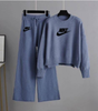 Nike - women set for winter