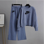 Nike - women set for winter