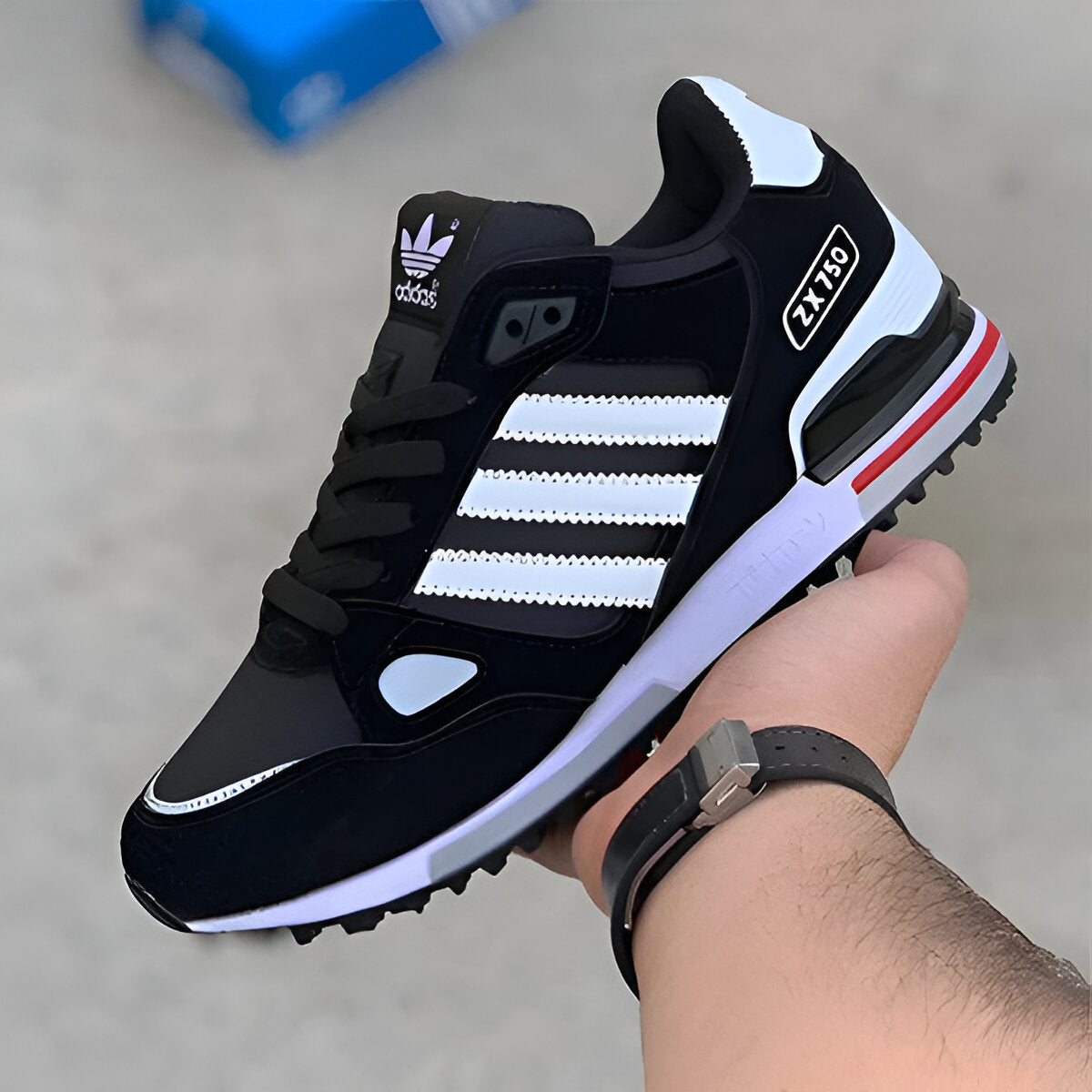 Adidas - Sport Sneakers be ready for summer