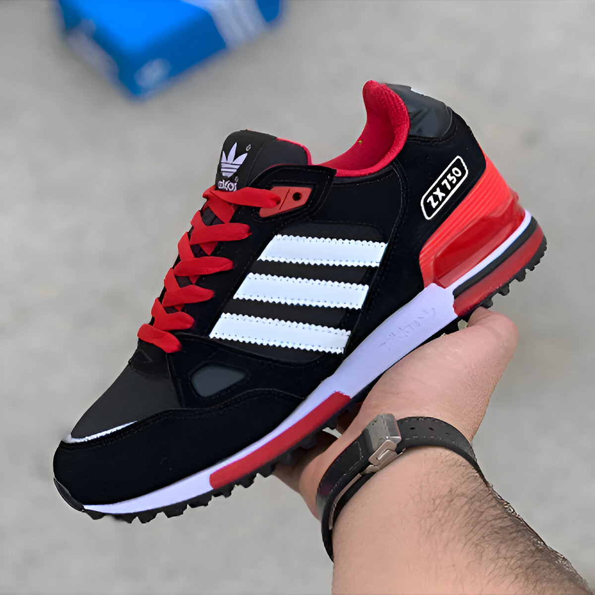 Adidas - Sport Sneakers be ready for summer